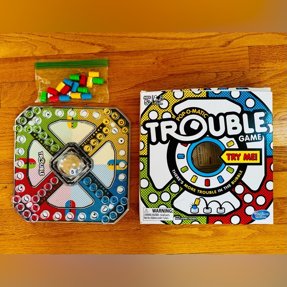 A set of three board games: Scrabble Junior, Guess Who & Trouble - Picture 7 of 7